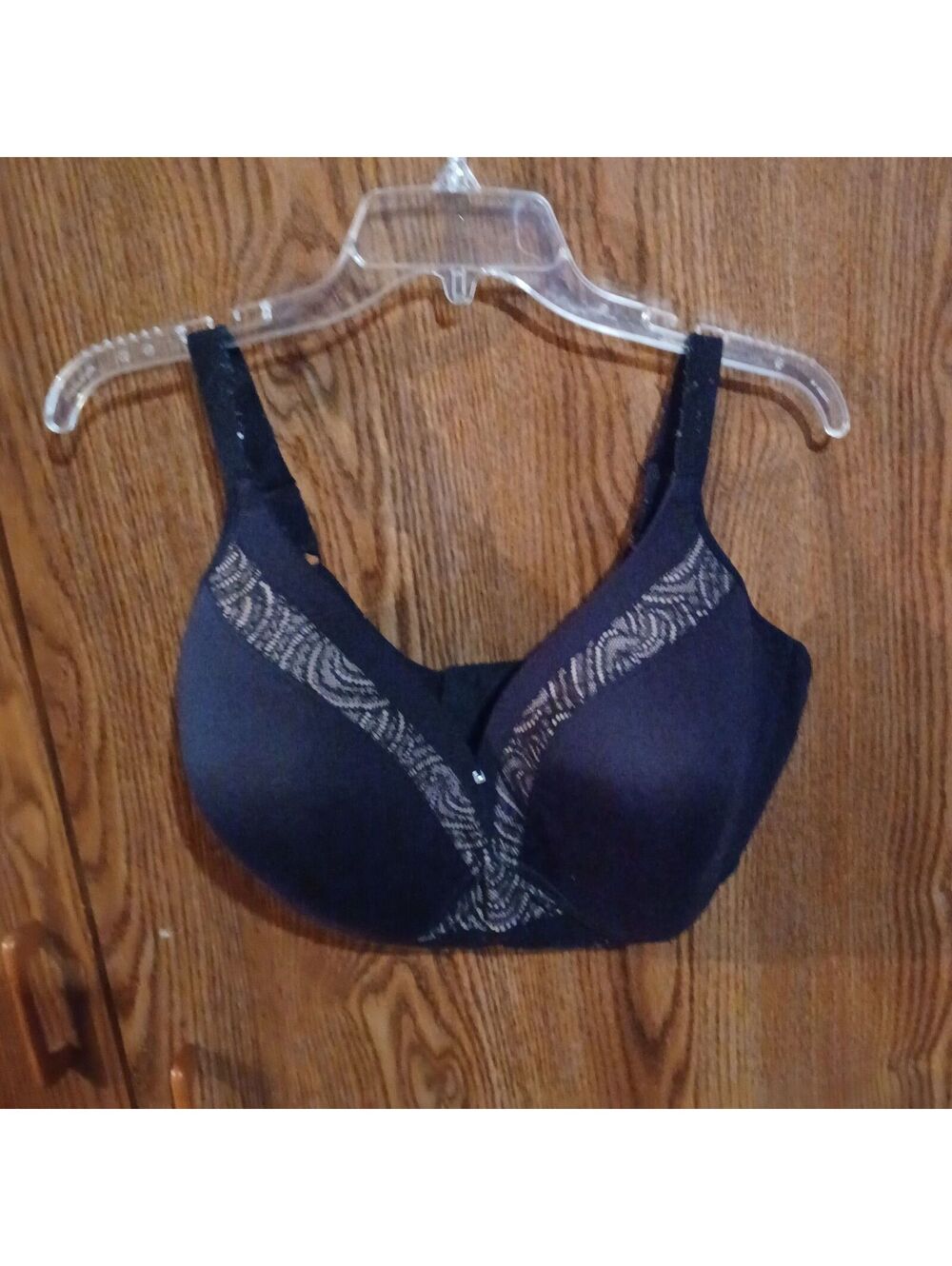 Warner's Simply Perfect Black & Tan Wireless Bra